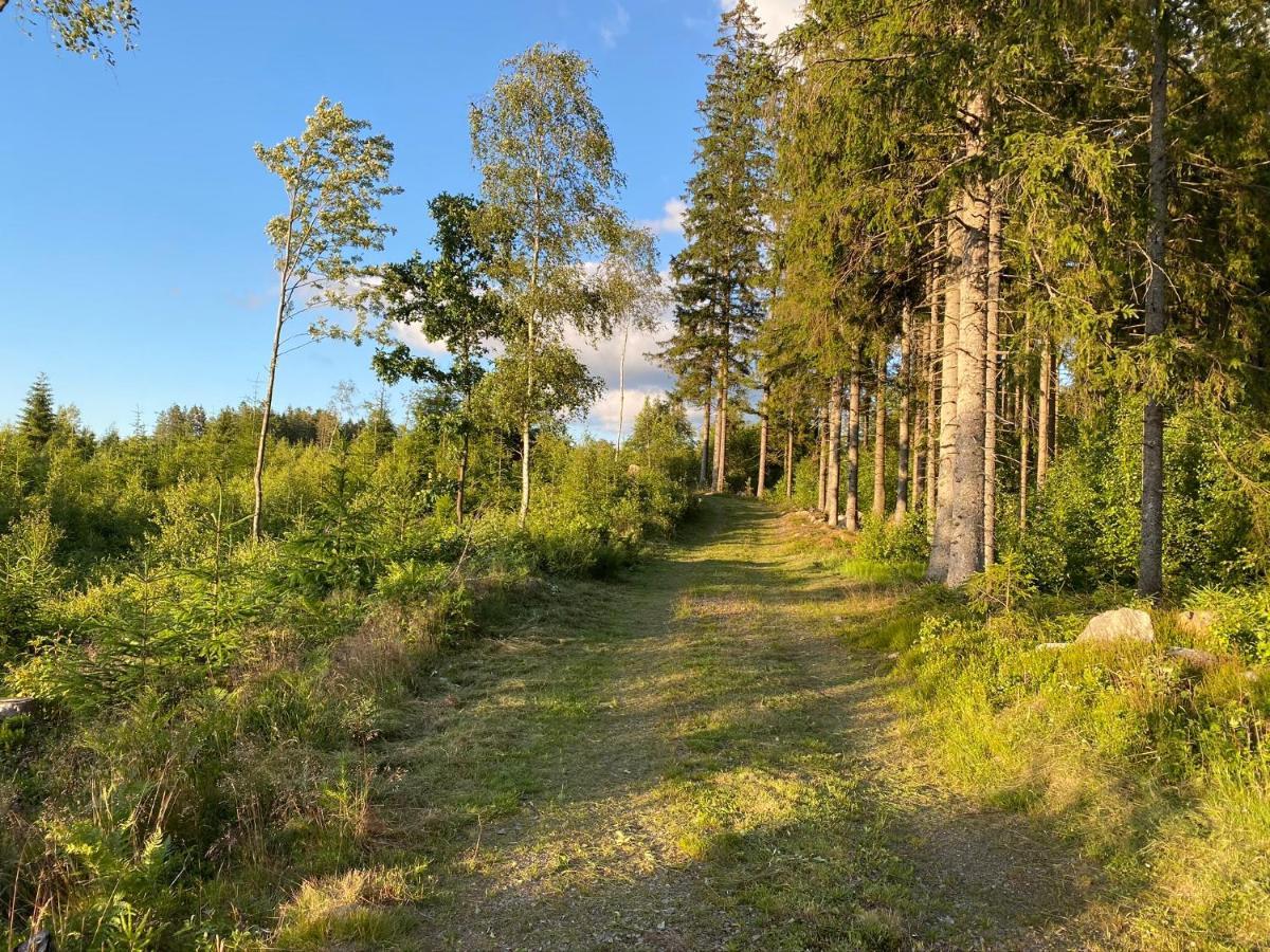 Skog Naera Ullared * Fegen